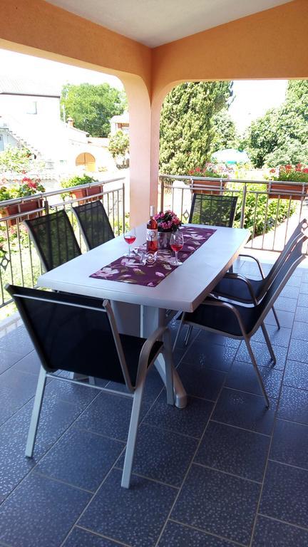 Apartments Katarina Poreč Eksteriør billede